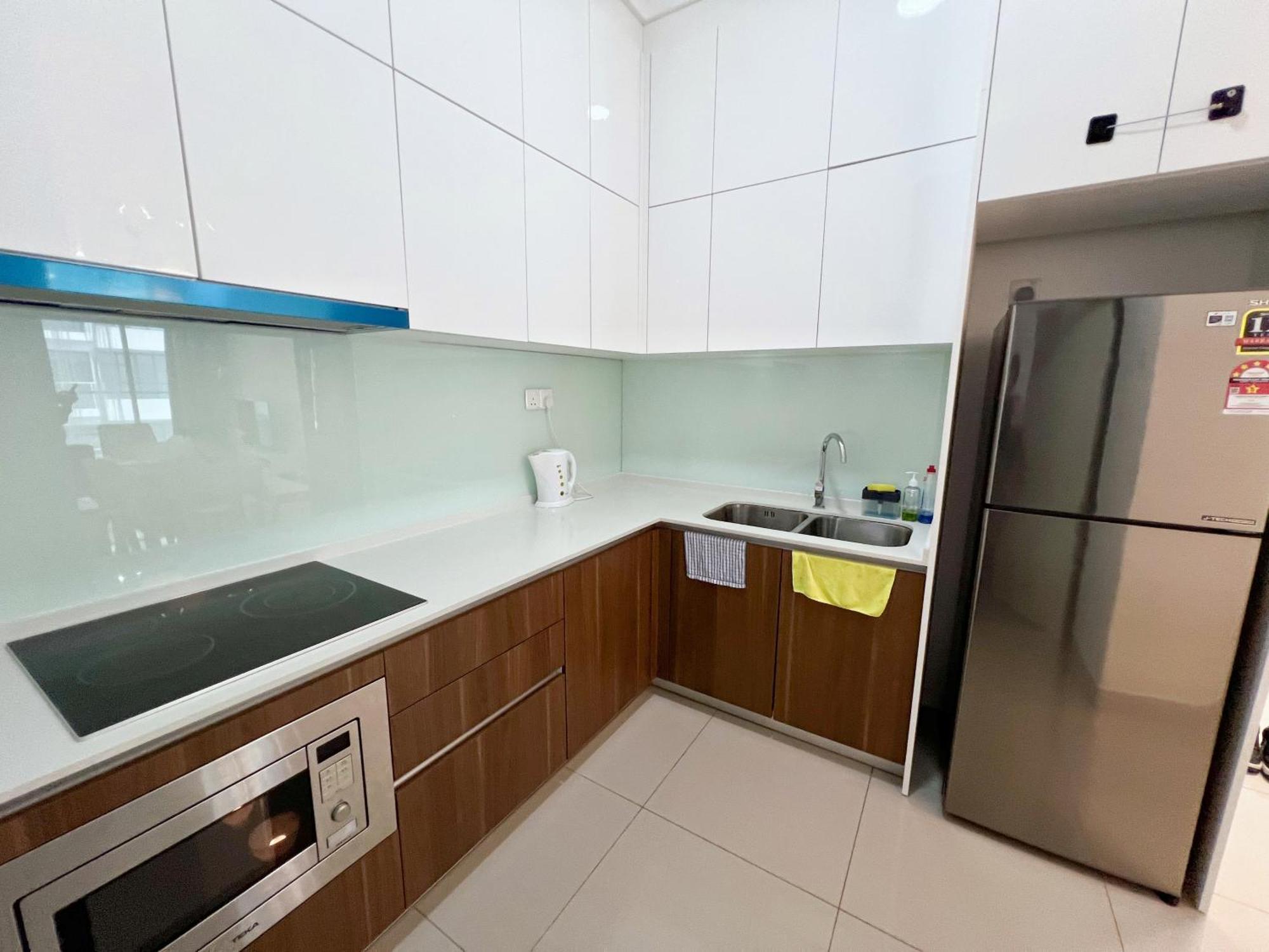 Homestay Balcony Cozy Pool With Mountain View Kuala Lumpur